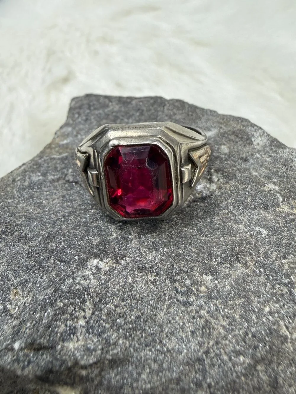 Vintage Art Deco Red Glass Sterling Silver Ring Size 11